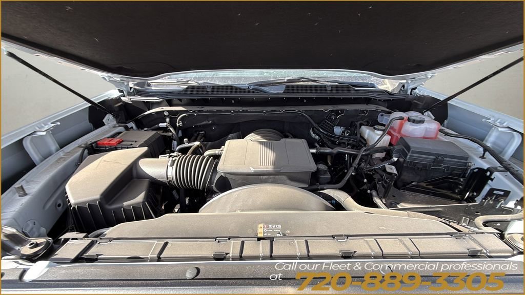 New 2025 Summit White Chevrolet WT image 47