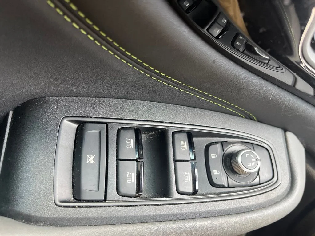 Used 2024 Black Subaru Onyx Edition image 24