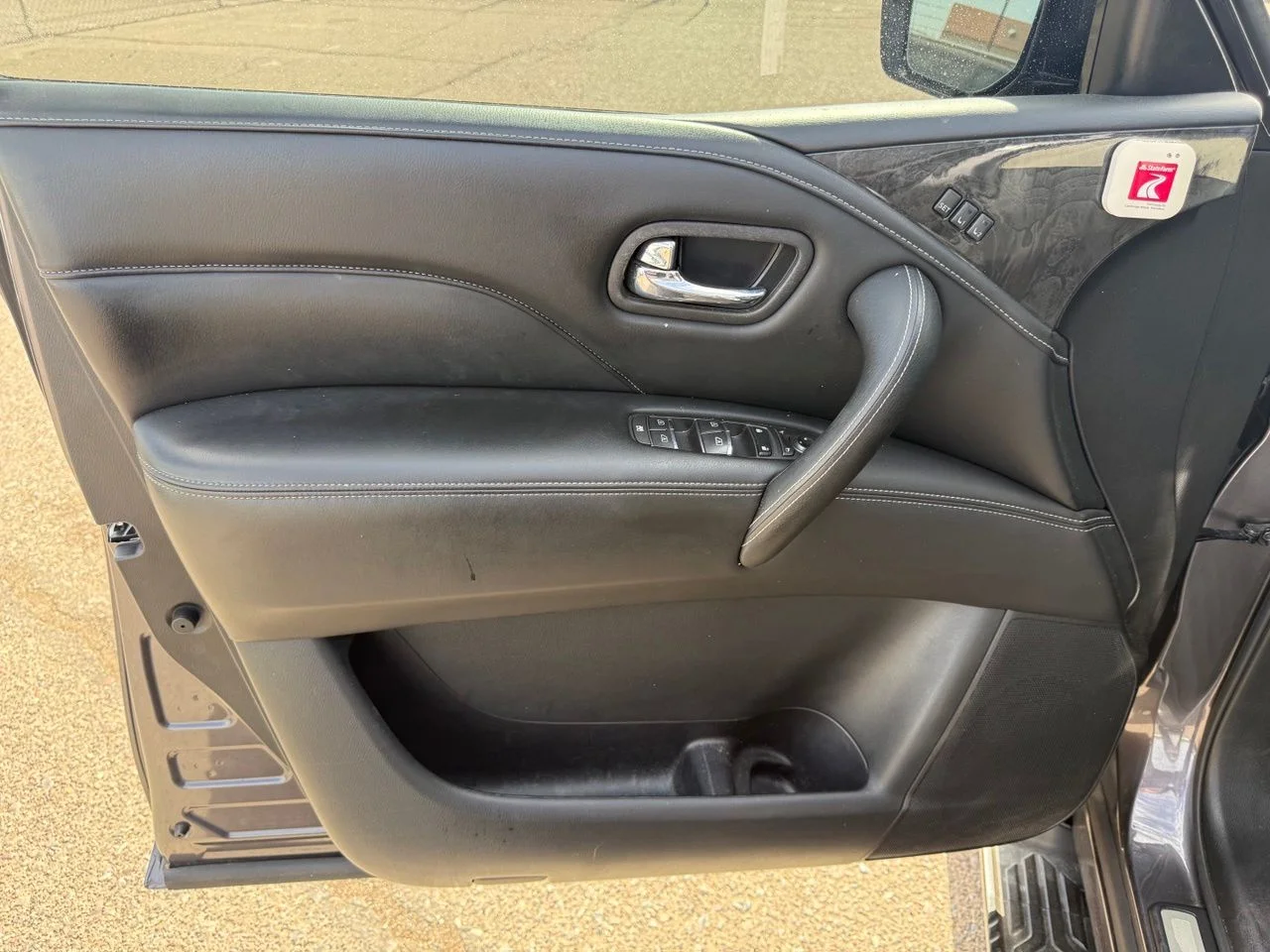 Certified Used 2023 Anthracite Gray INFINITI Luxe image 15