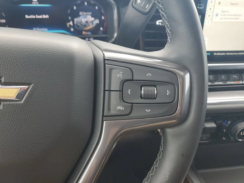Used 2024 Sterling Gray Metallic Chevrolet High Country image 21