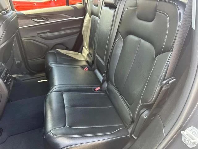 Used 2023 Gray Jeep Limited image 17