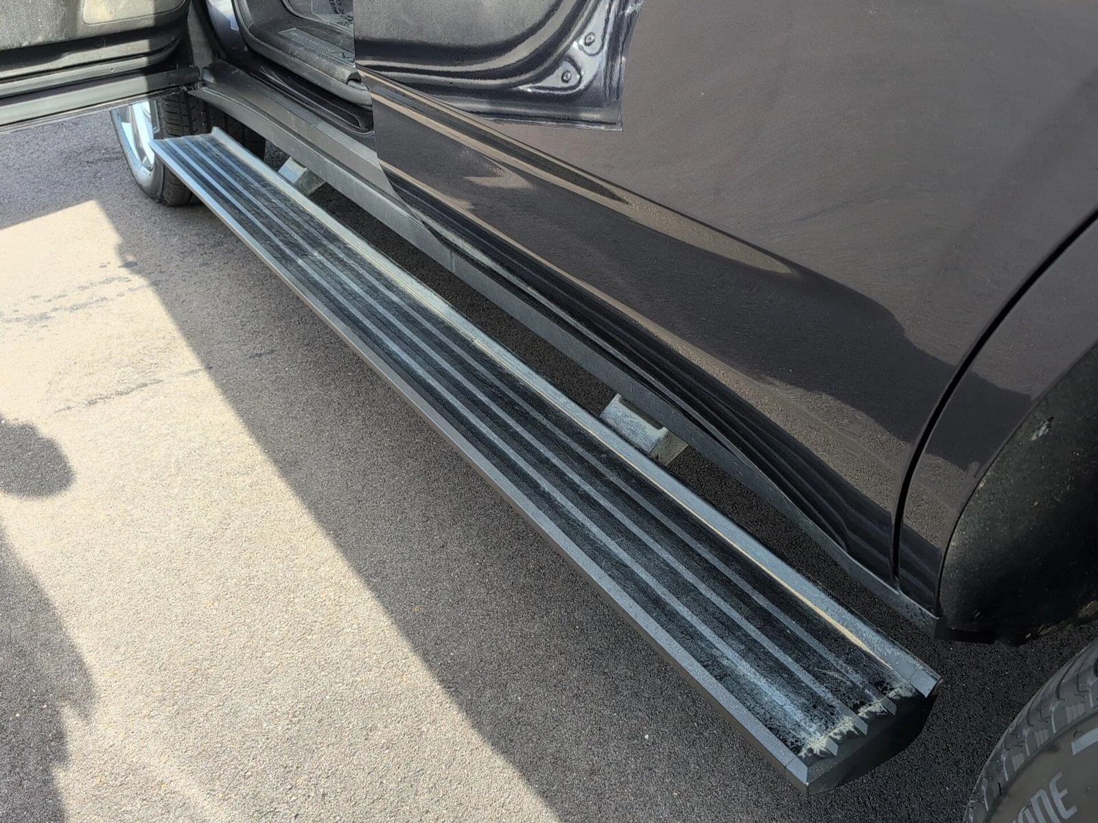 Used 2022 Dark Ash Metallic Chevrolet High Country image 11