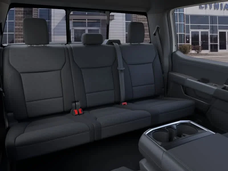 New 2026 Oxford White Ford XLT image 11