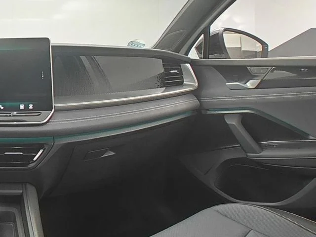 2026 Volkswagen Tiguan SE R-LINE BLACK - Photo 35