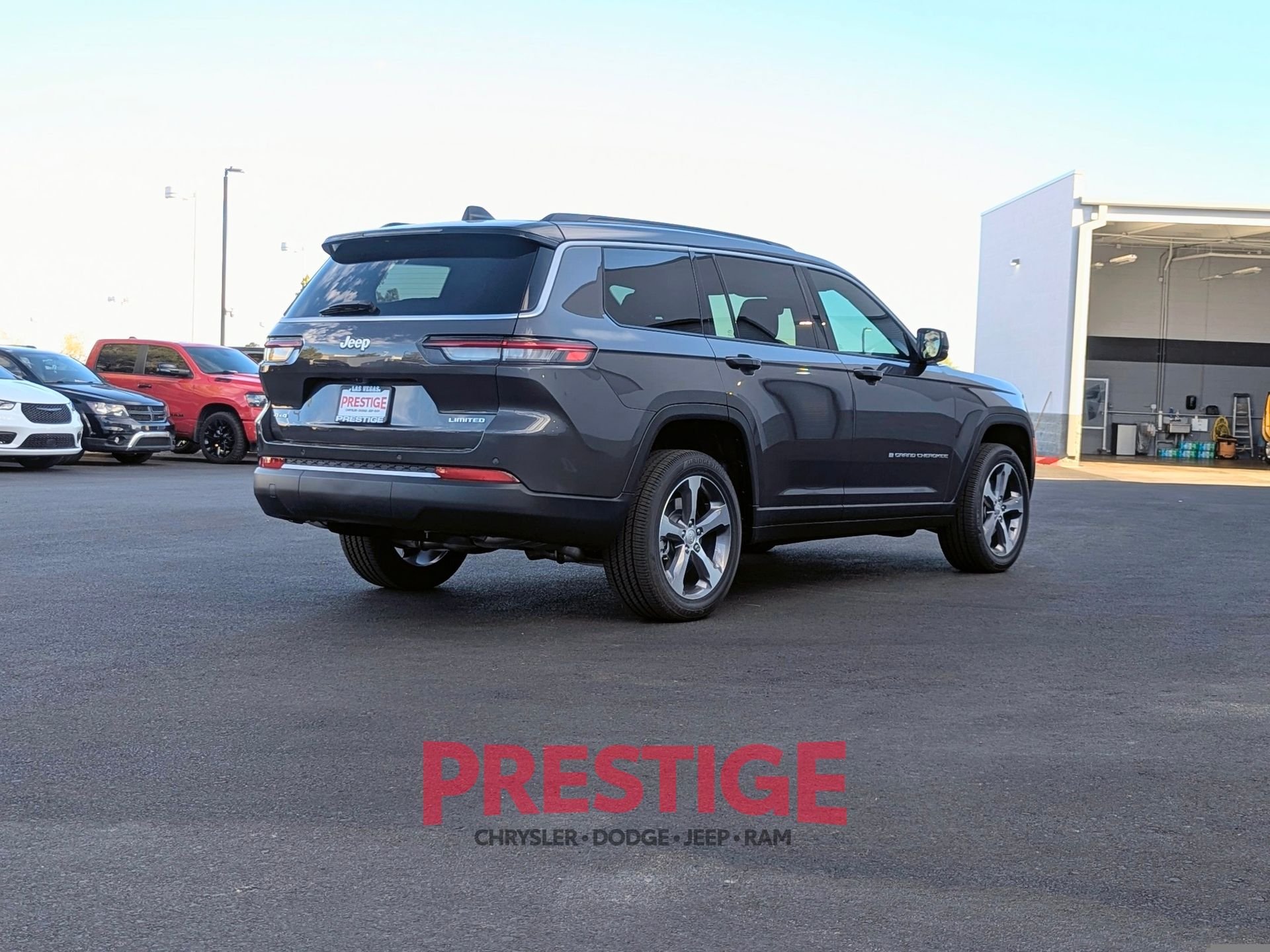 New 2026 Baltic Gray Metallic Clearcoat Jeep Limited image 5