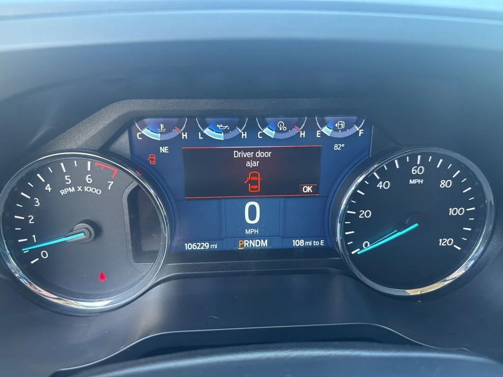 Used 2023 White Ford XLT image 39