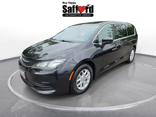Used 2017 Black Chrysler Touring image 1