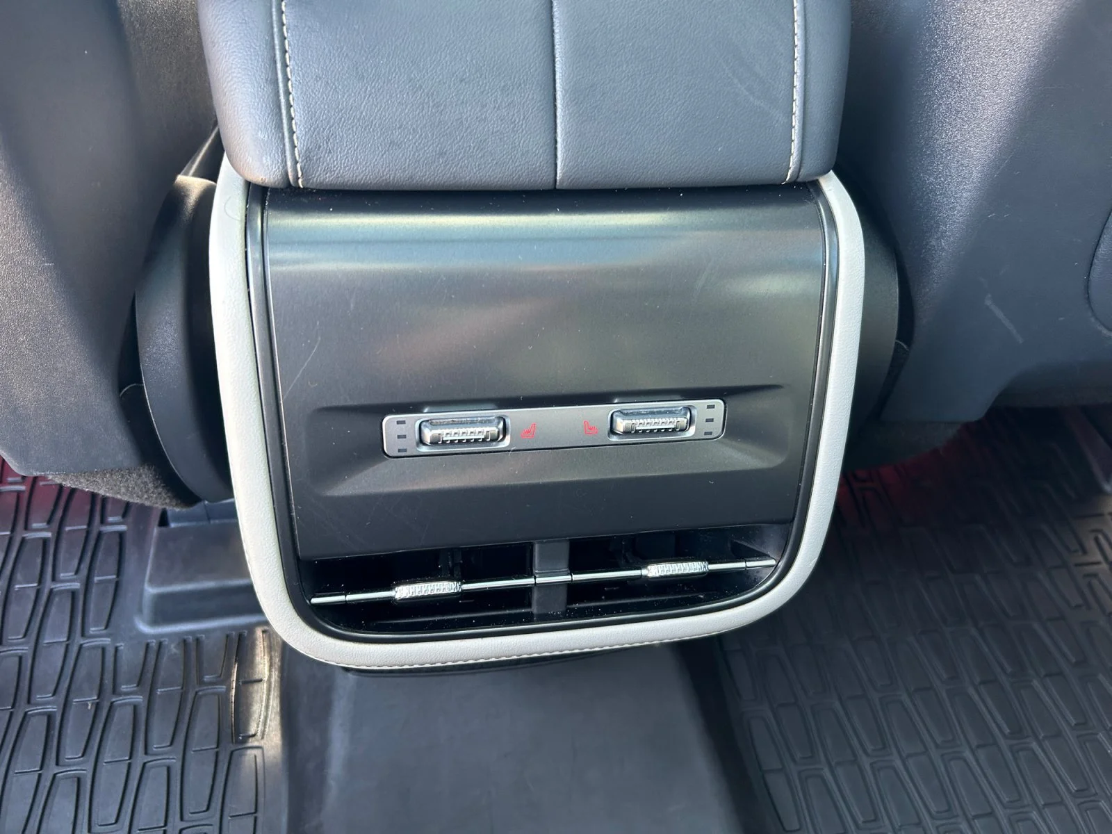 Used 2025 BLACK Lincoln PREMIERE AWD image 20