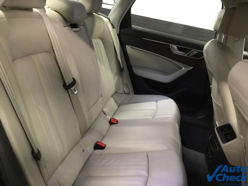 Used 2019 Blue Audi 3.0T Premium image 30