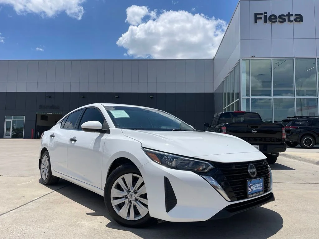 Used 2025 White Nissan S image 1