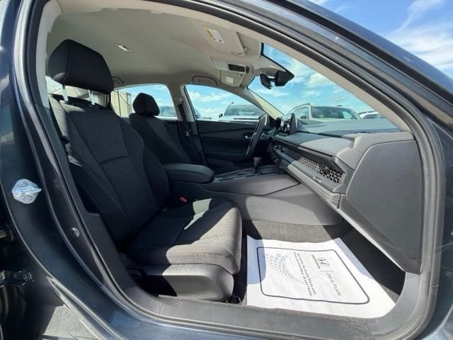 Used 2023 Gray Honda LX image 17