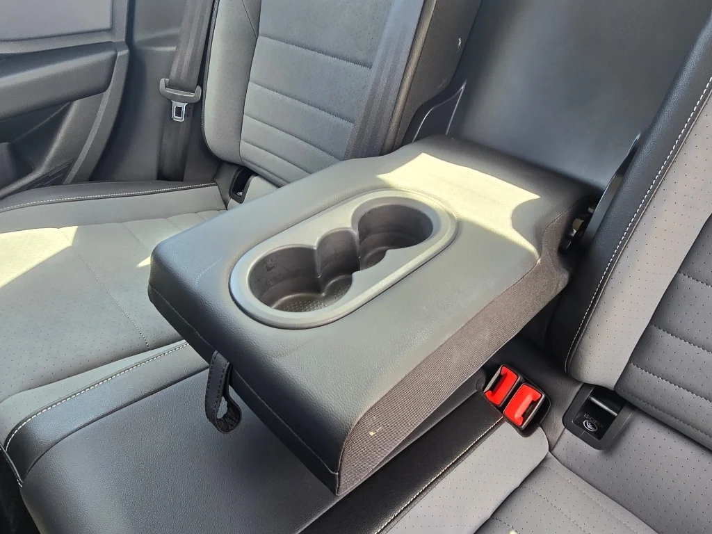 Used 2025 Gray Volkswagen SE image 31