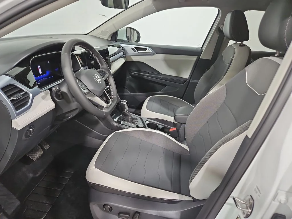 2026 Volkswagen Taos SE - Photo 9