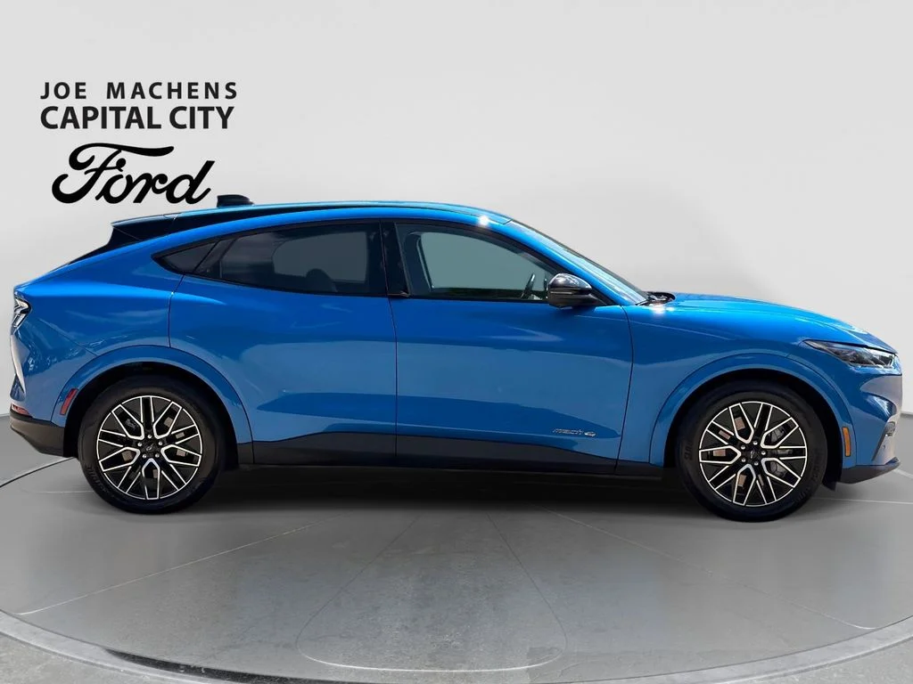 Used 2025 Velocity Blue Metallic Ford Premium image 3