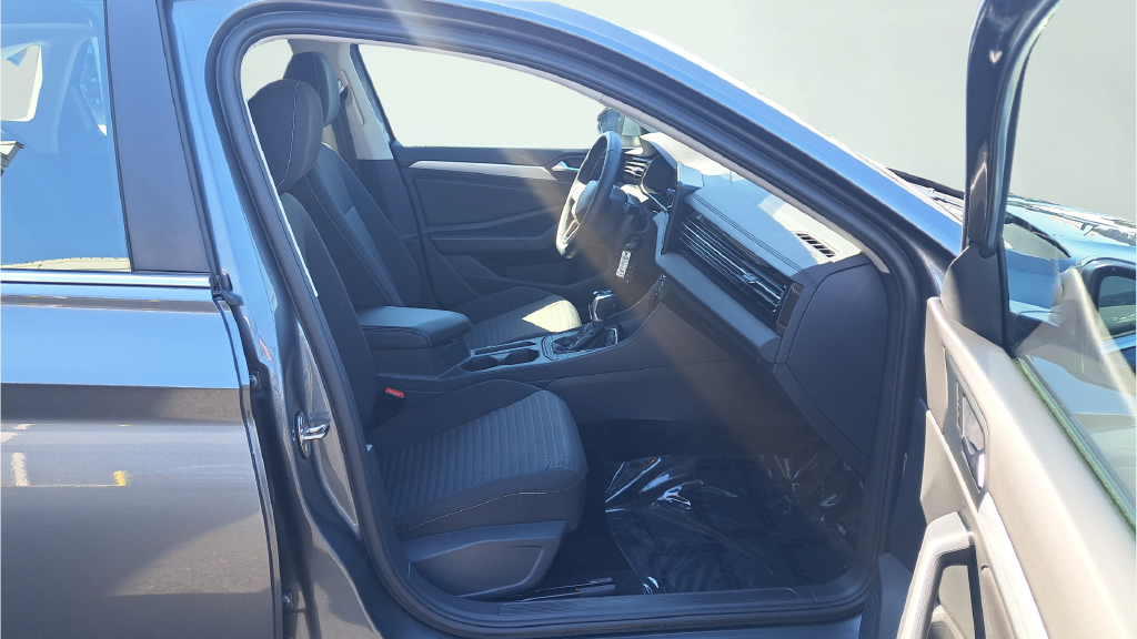 New 2025 Gray Volkswagen 1.5T S image 16