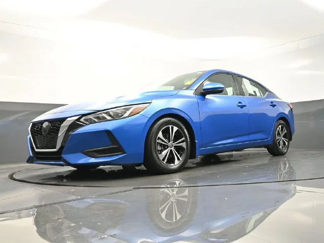Used 2020 Blue Nissan SV image 41