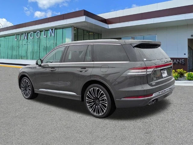 Certified Used 2023 Dark Gray Metallic Lincoln Black Label image 6