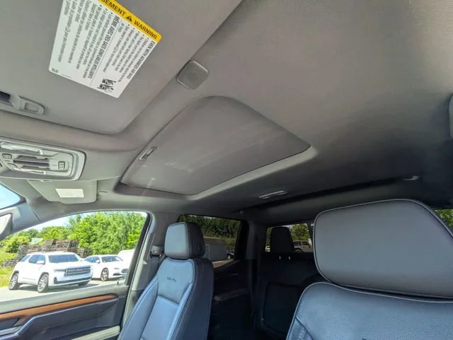Used 2023 Onyx Black GMC Denali image 29