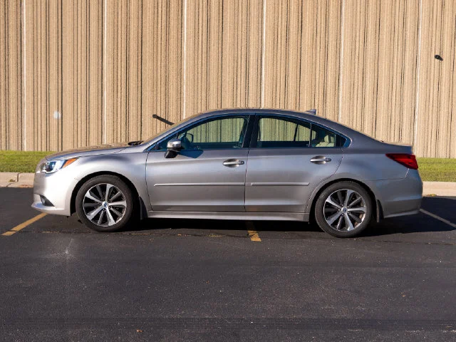 Used 2016 Subaru Legacy 2.5i Limited with VIN 4S3BNBL65G3014541 for sale in Glendale, WI