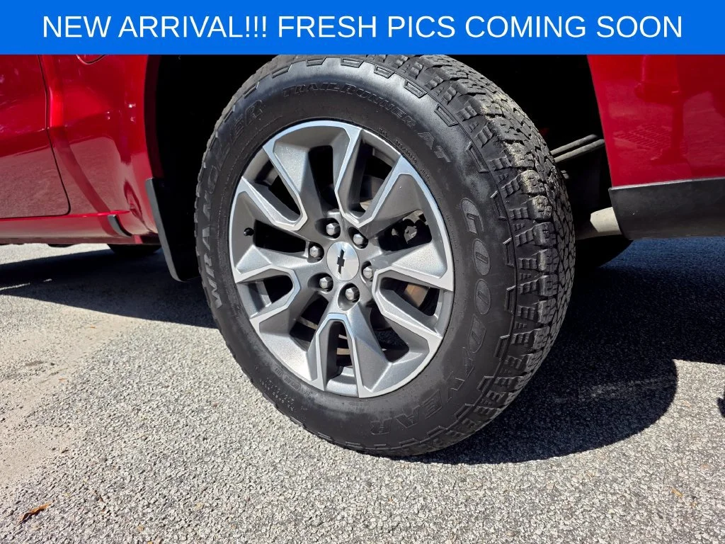 Used 2021 CHERRY RED TINTCOAT Chevrolet RST image 6