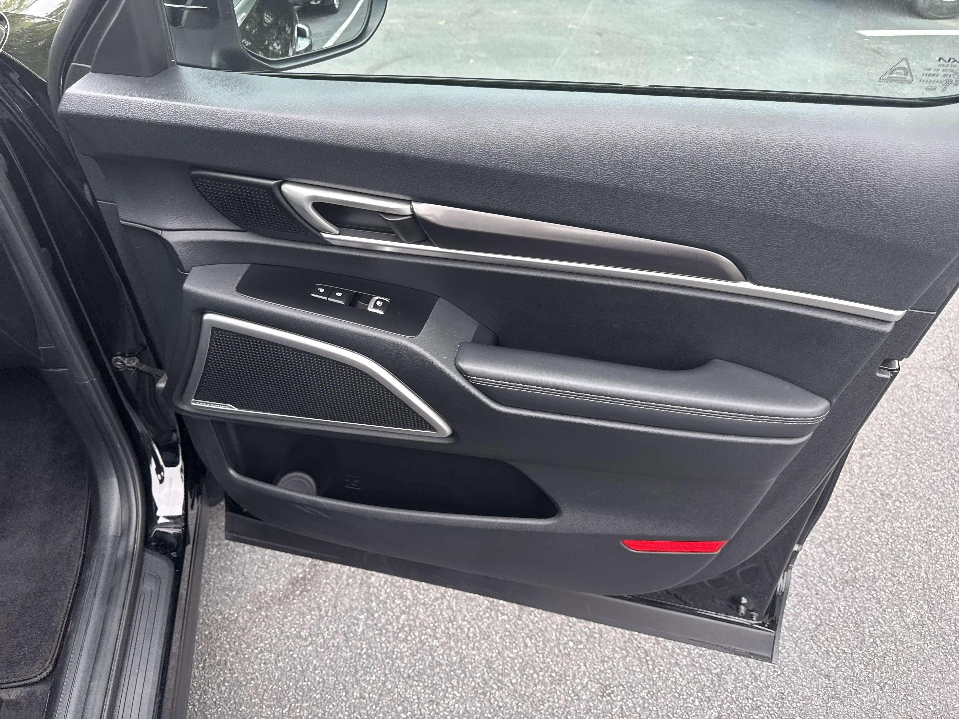 Used 2025 Ebony Black Kia S image 43