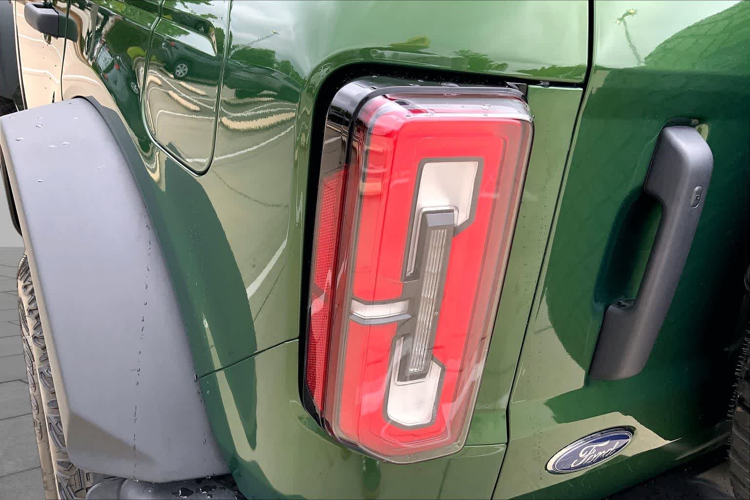 Used 2023 Eruption Green Ford Wildtrak image 27