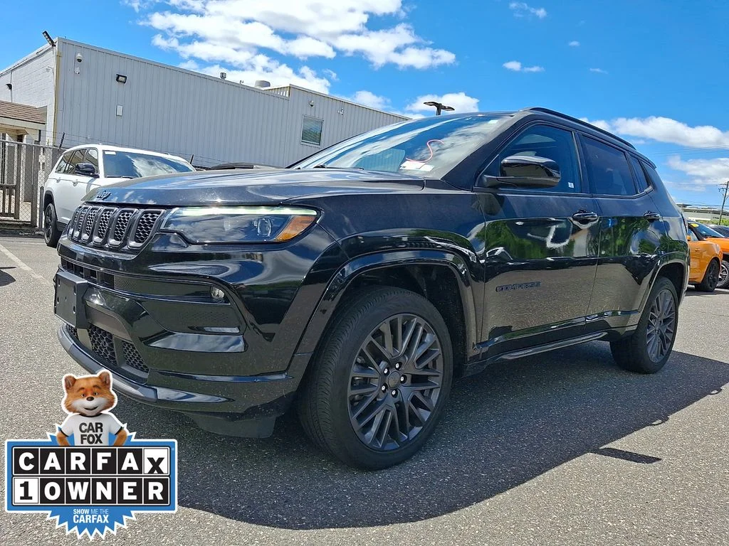 Certified Used 2023 Black Jeep Limited image 3