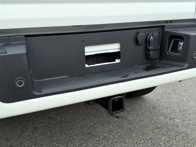 New 2026 Star White Metallic Tri-Coat Ford Platinum® image 5