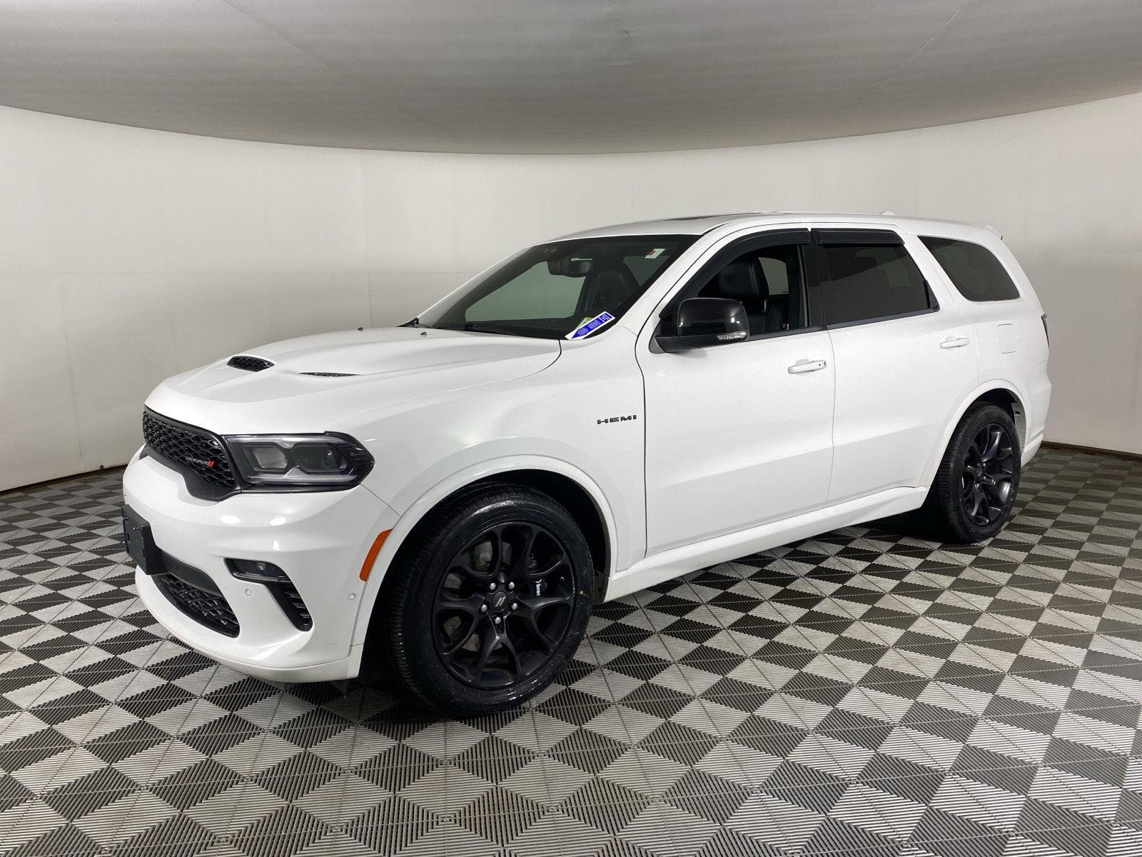 Used 2021 White Knuckle Clearcoat Dodge R/T image 6
