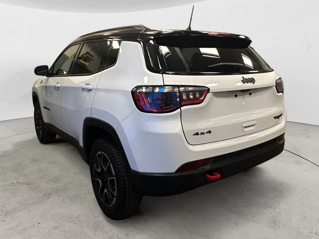 Used 2025 Bright White Jeep Trailhawk image 3
