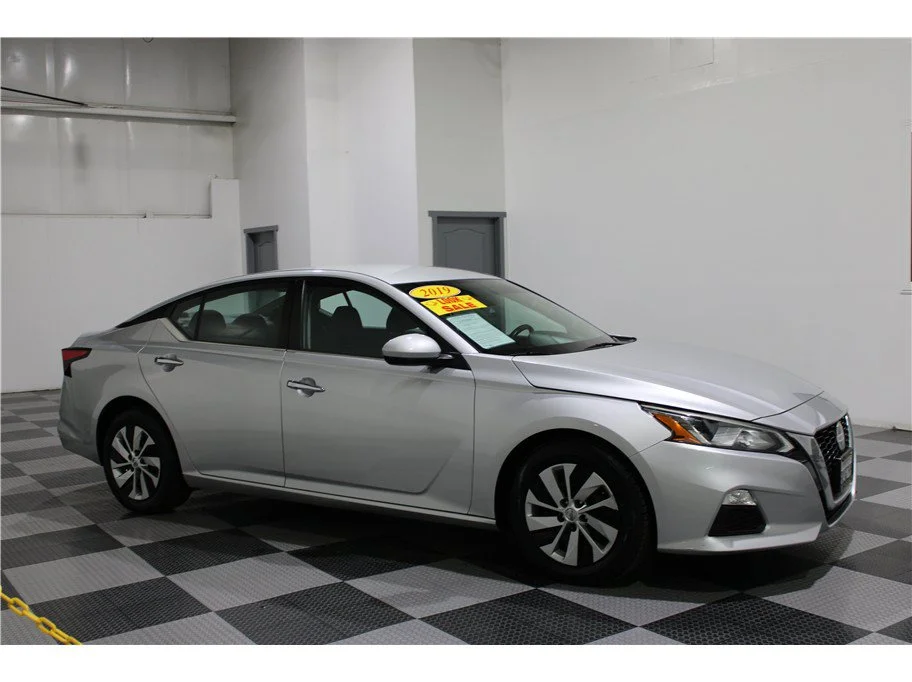 2019 Nissan Altima S