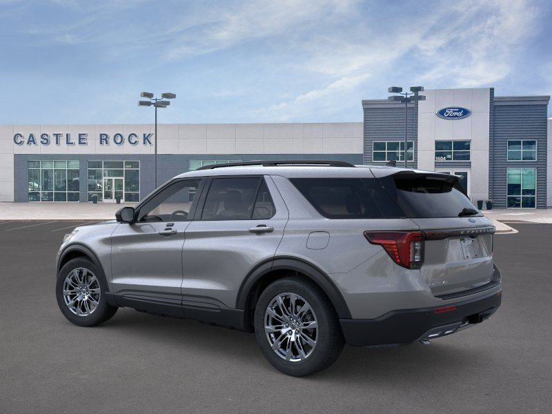 New 2026 Carbonized Gray Metallic Ford Active image 4