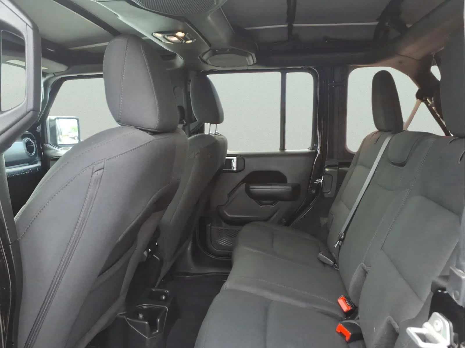 Used 2022 Black Clearcoat Jeep Unlimited Sport S image 30