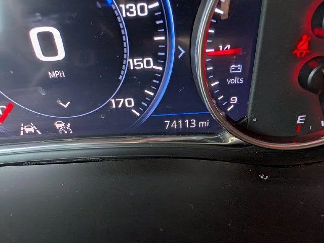 Used 2022 IRIDESCENT PEARL TRICOAT Chevrolet High Country image 16