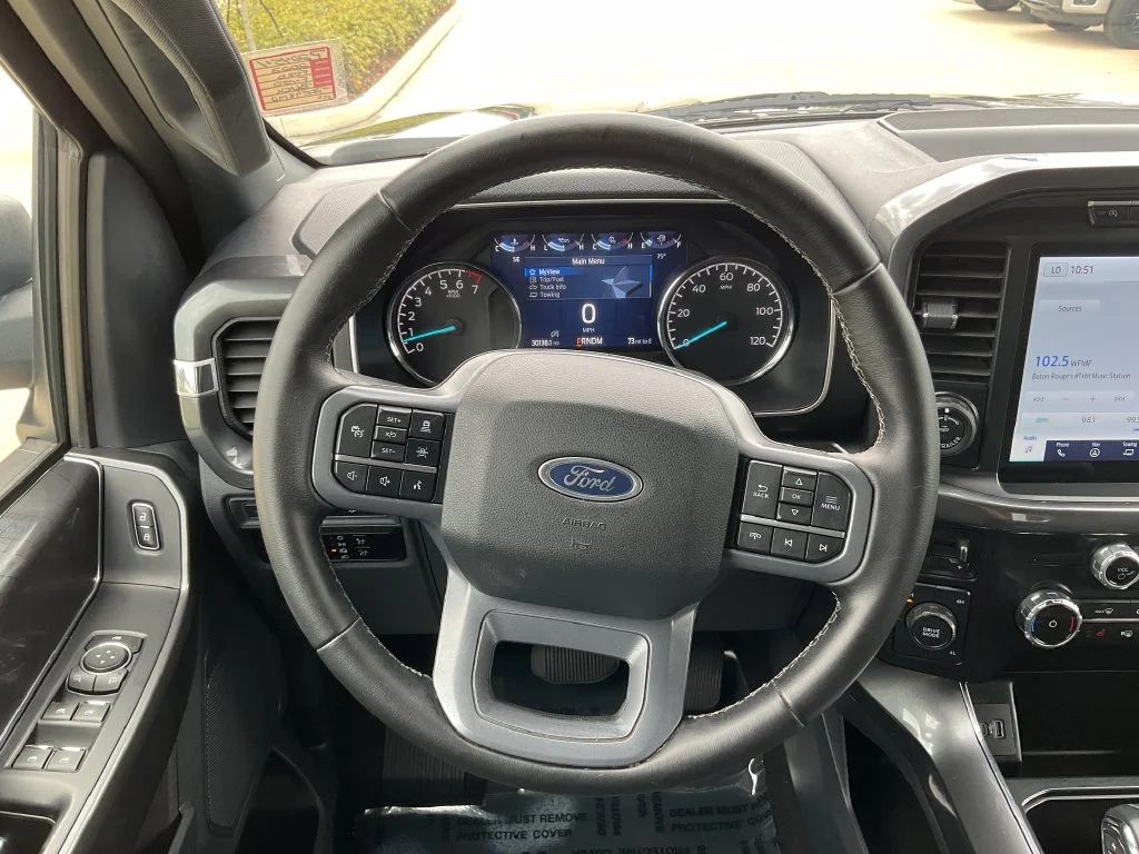 Used 2023 Black Ford XLT image 20
