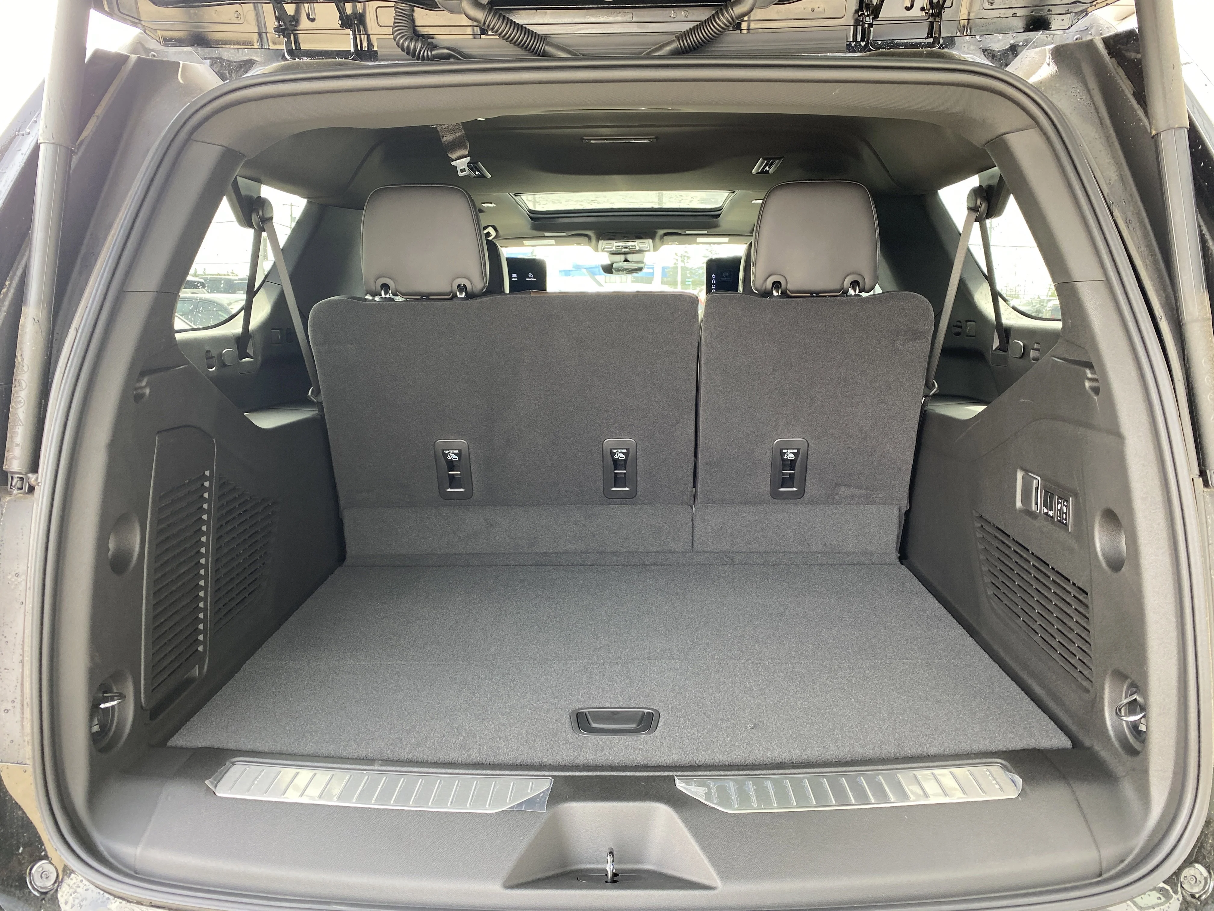 New 2026 ONYX BLACK GMC Denali Ultimate image 6