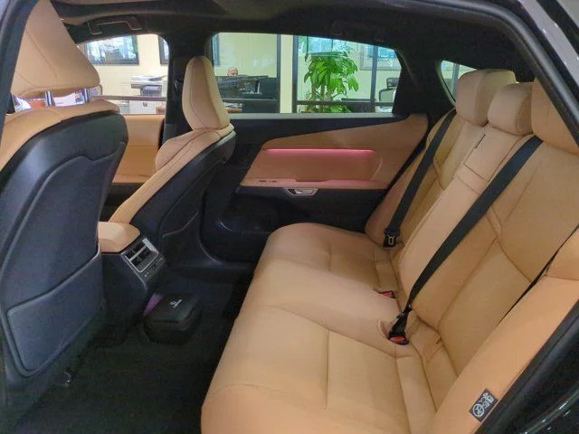 New 2026 Caviar Lexus ES 350e PREMIUM image 12