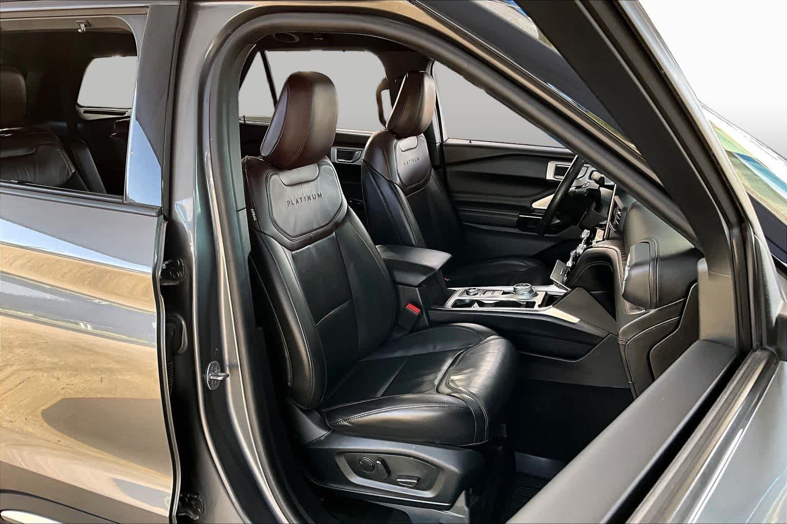 Used 2022 Carbonized Gray Ford Platinum image 9