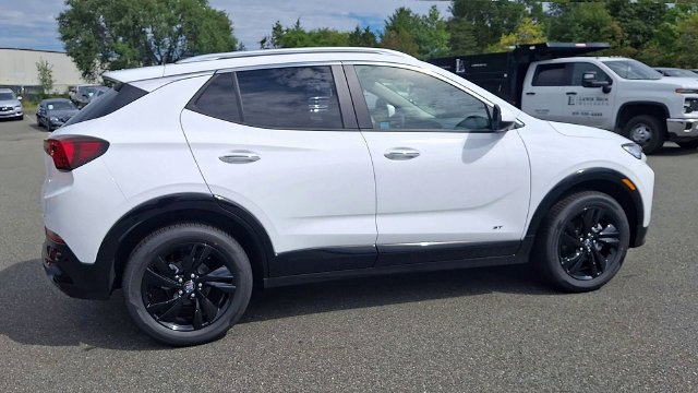 2026 Buick Encore GX Sport Touring - Photo 2
