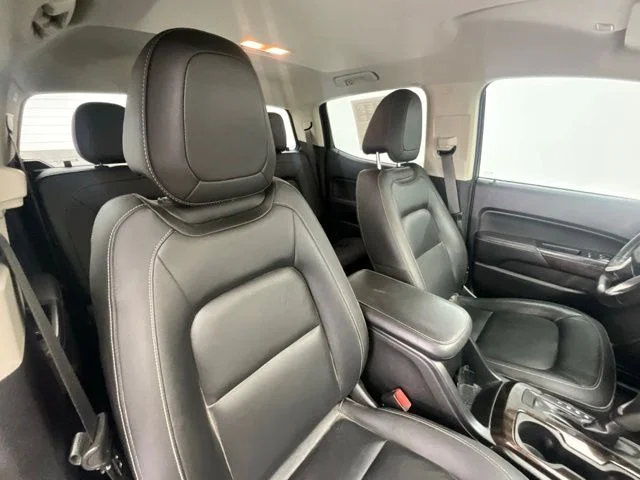 Used 2017 Black GMC SLT image 14