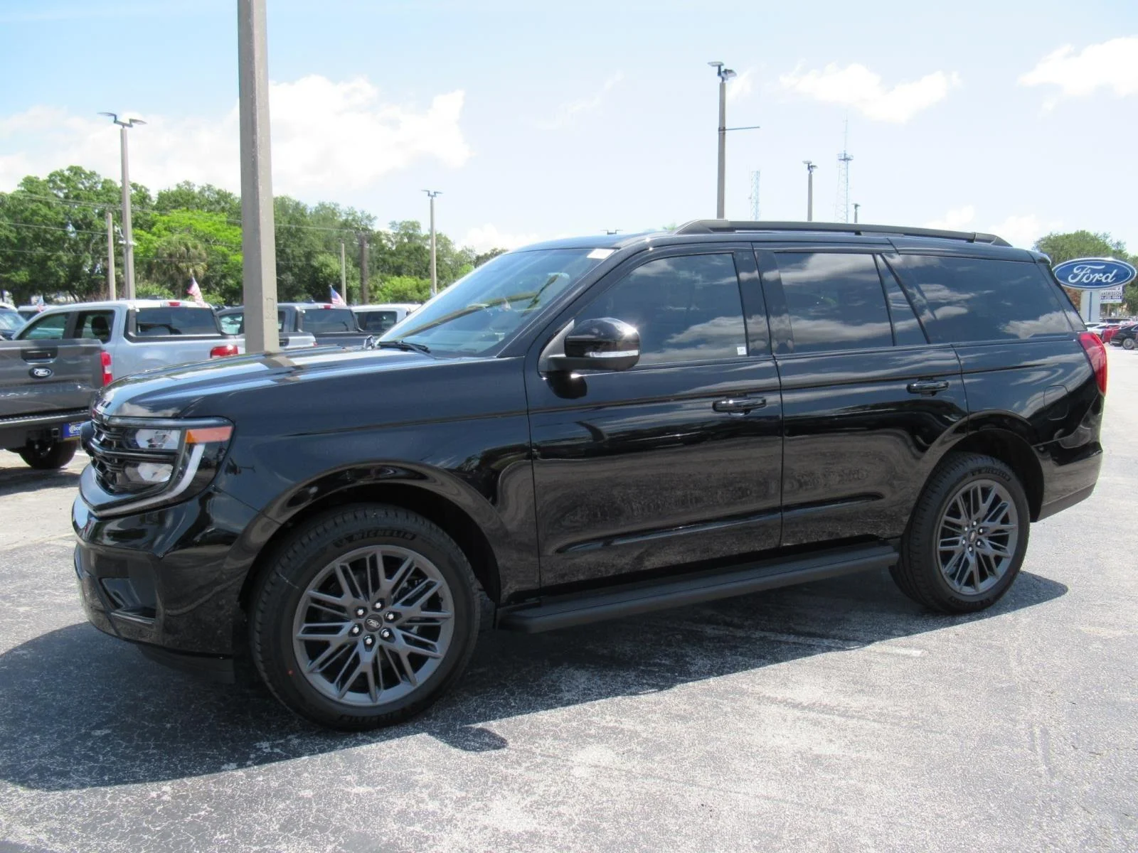 New 2026 Agate Black Metallic Ford Platinum® image 4