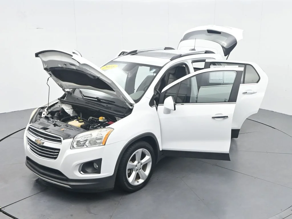 Used 2016 Summit White Chevrolet LTZ image 47