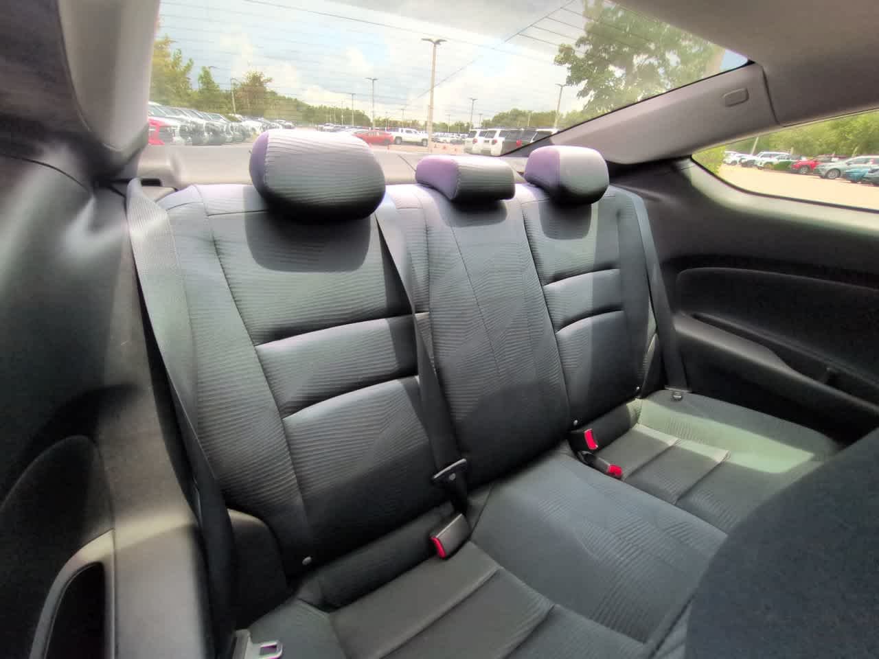 Used 2014  Honda LX-S image 13
