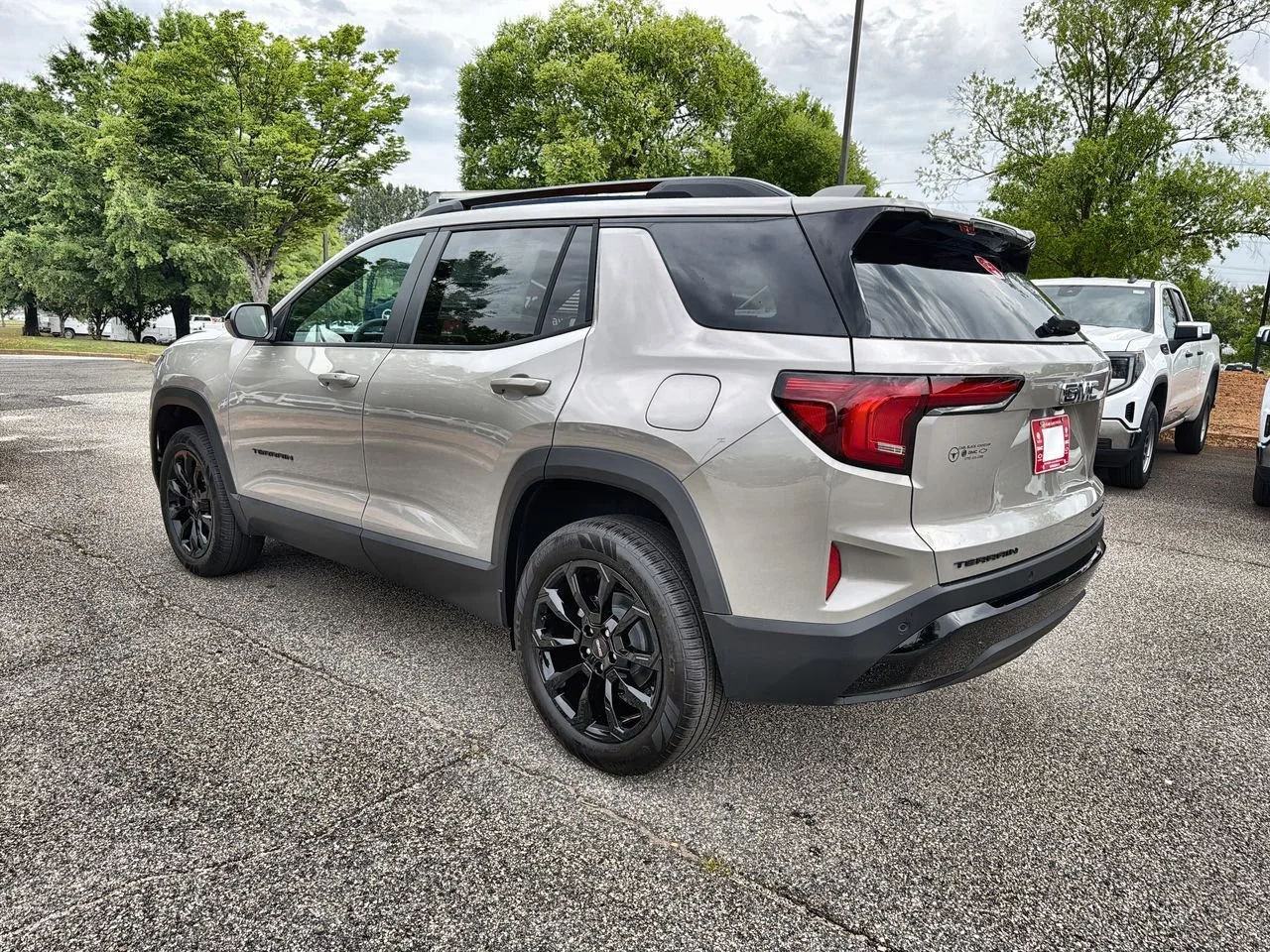 New 2026 Riverstone Metallic GMC Elevation image 6