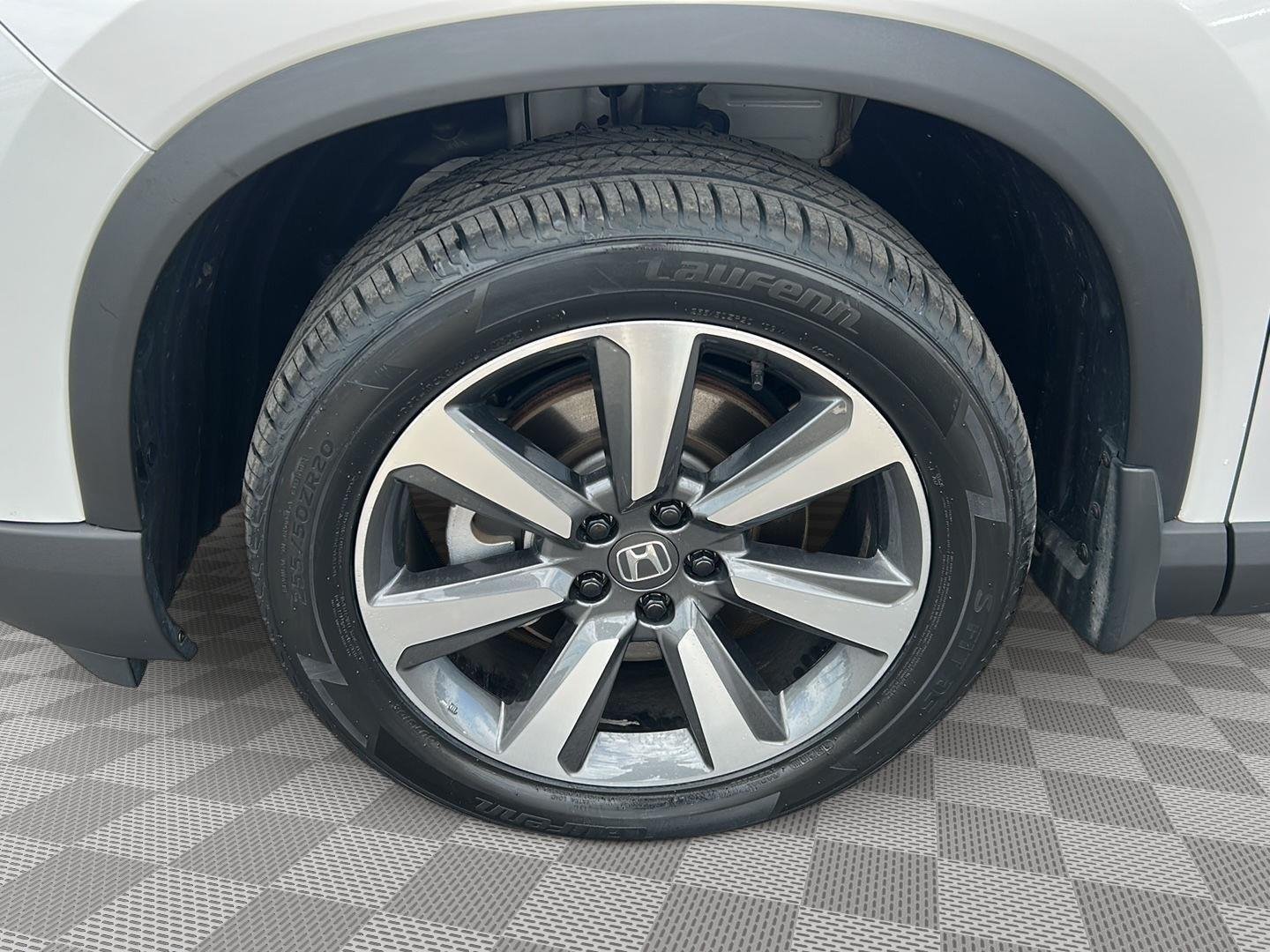 2023 Honda Pilot Elite - Photo 3