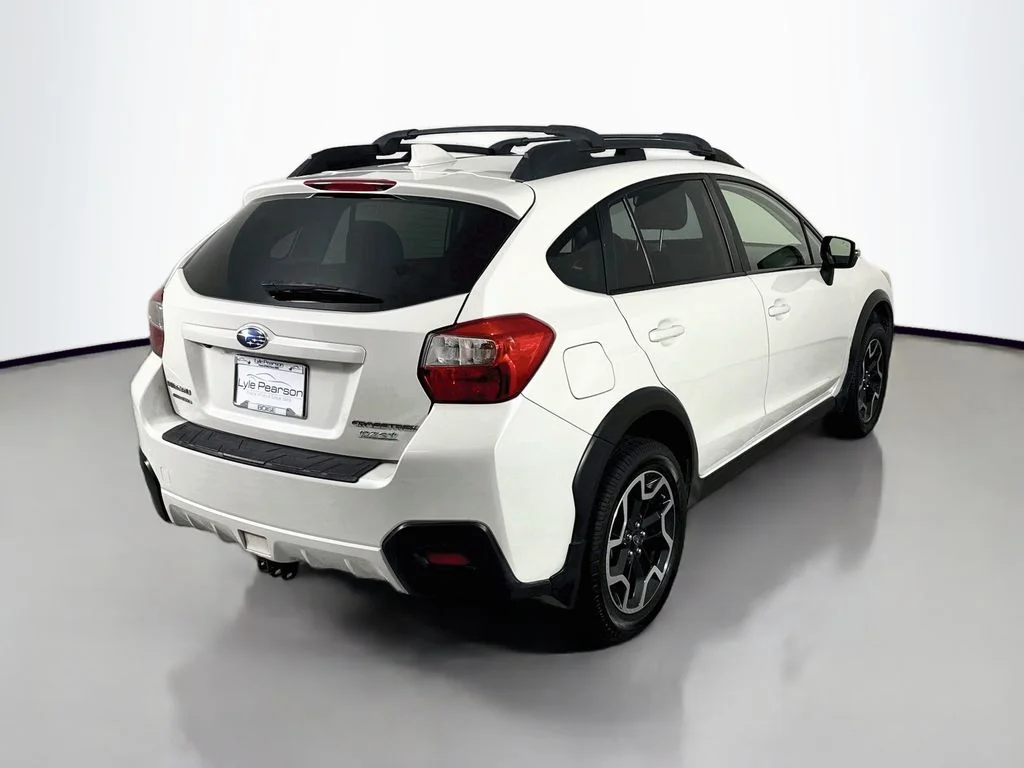 Used 2016 Crystal White Pearl Subaru 2.0i Limited image 9