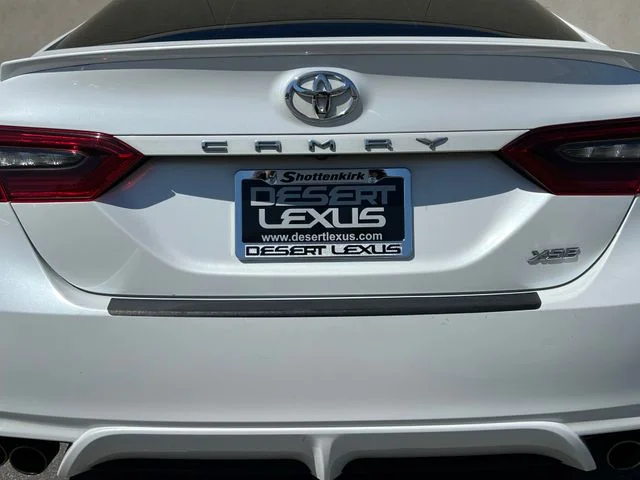 Used 2021 Wind Chill Pearl Toyota XSE V6 image 10