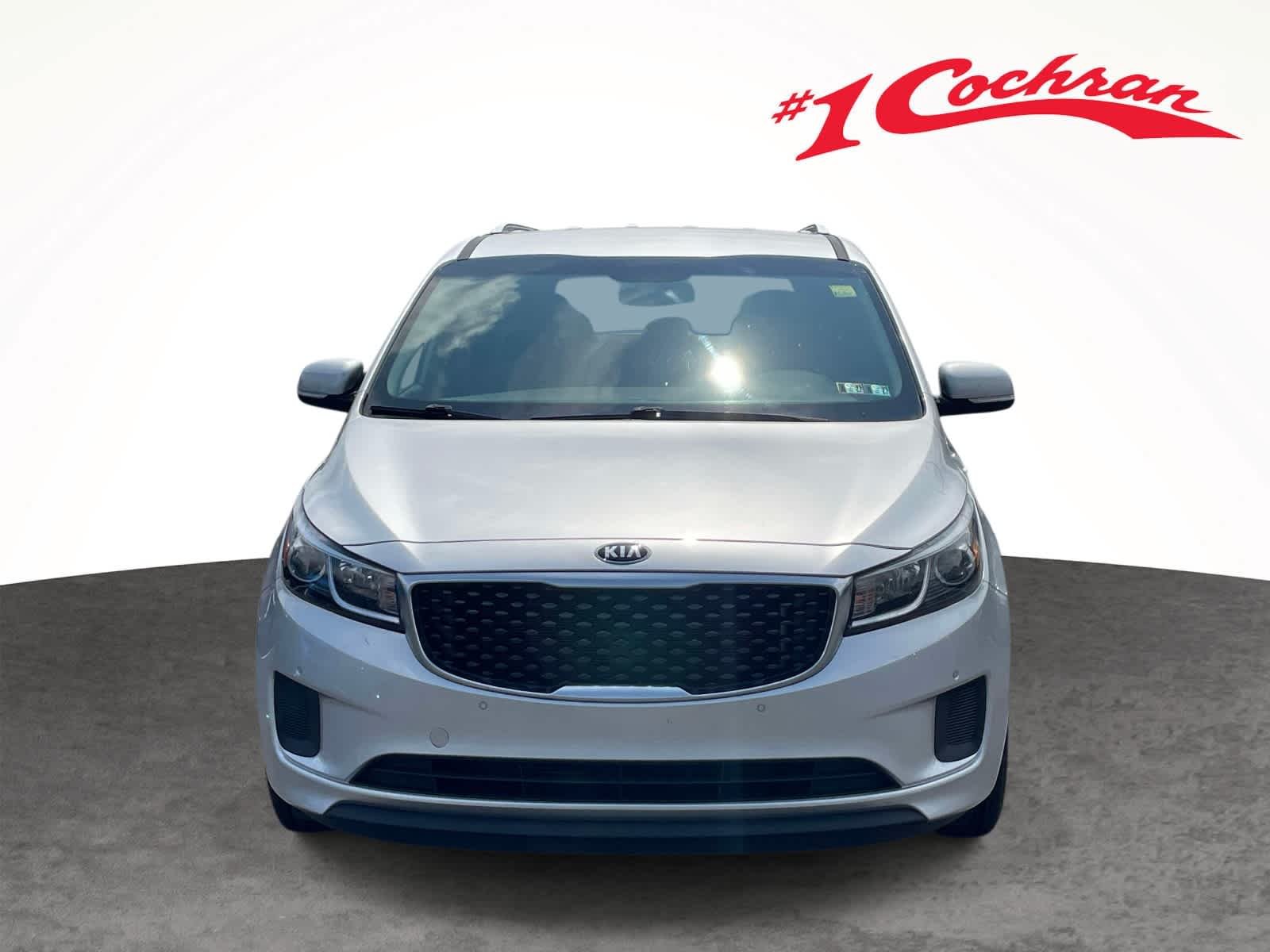 Used 2017 Bright Silver Kia LX image 17