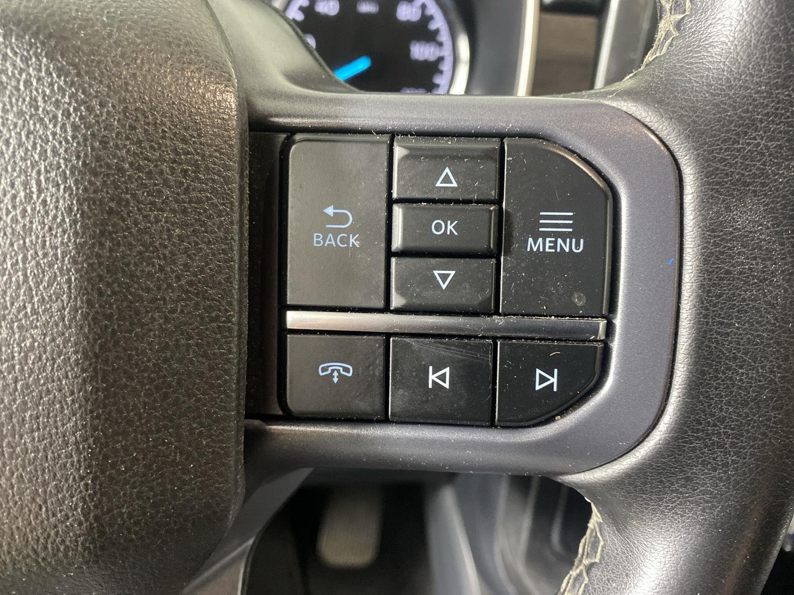 Used 2023 Agate Black Ford XLT image 18