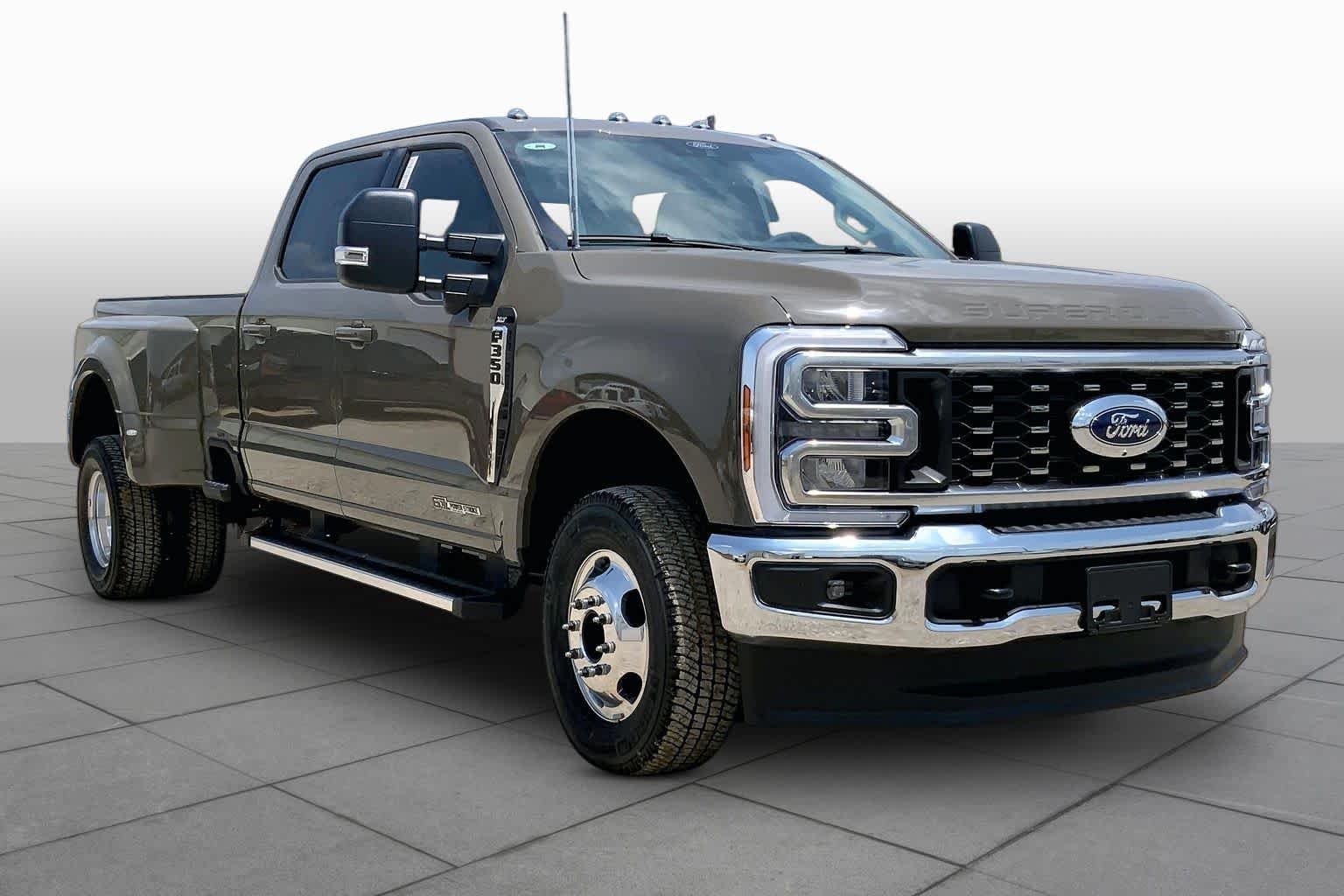 New 2026 Marsh Gray Ford F-350® XLT image 2